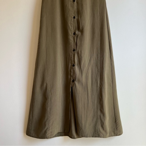 Hackwith Design House Mandarin Collar Dress in Olive - Picture 6 of 16